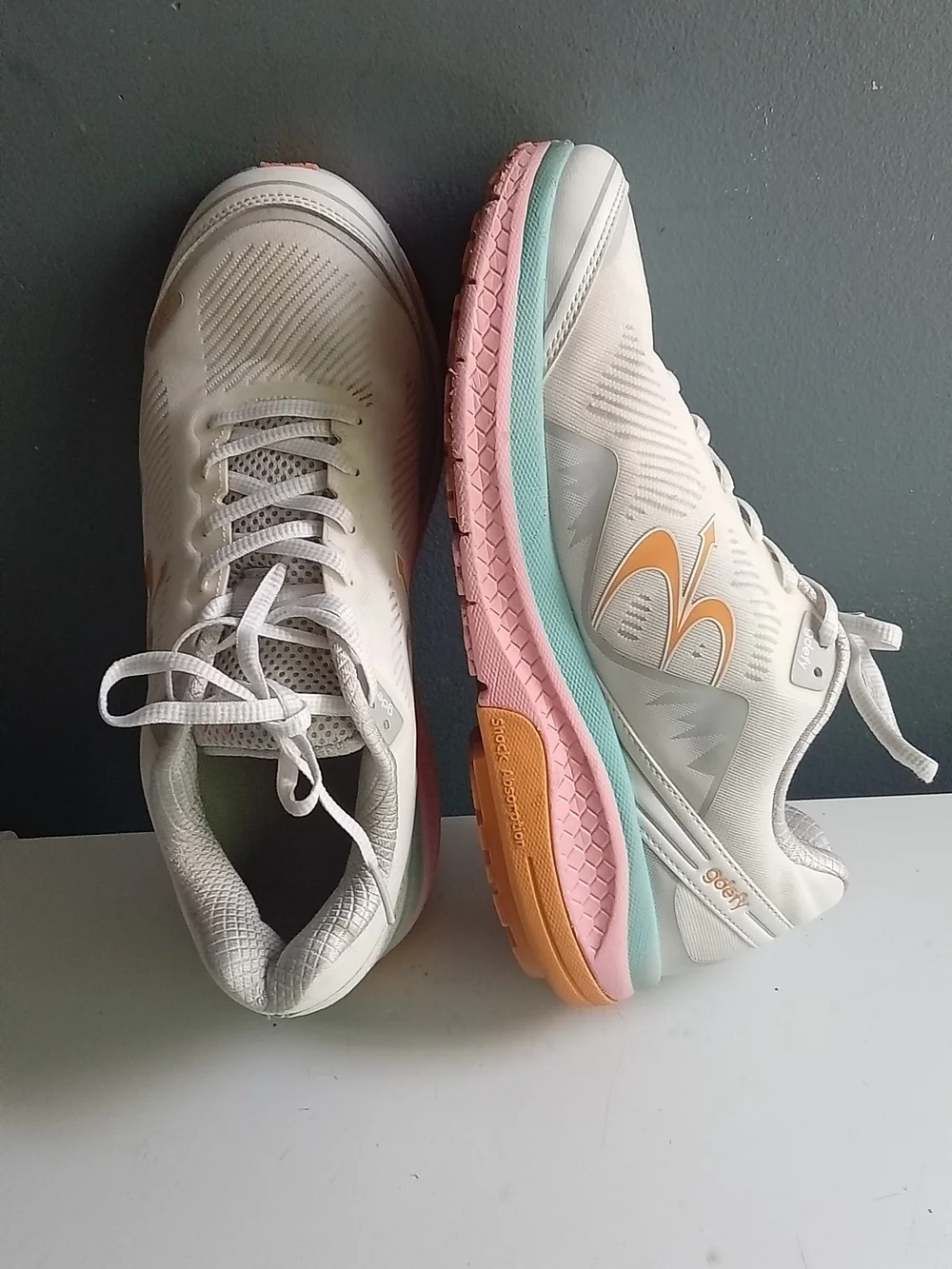 Gravity Defyer G-Defy Ion White Pastel Walking Shoes VersoShock Orthopedic